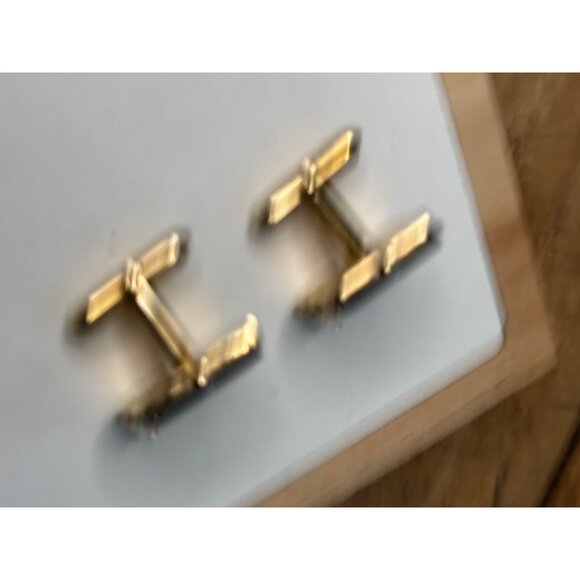 Vintage SWANK Gold Tone Cufflinks With Black Square Stone Accents Elegant Design - Picture 5 of 7